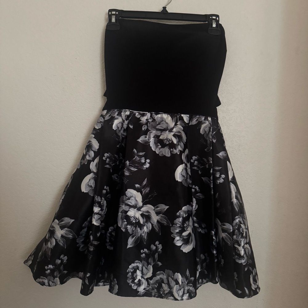 Blondie Nites Black and White Floral Strapless Dress